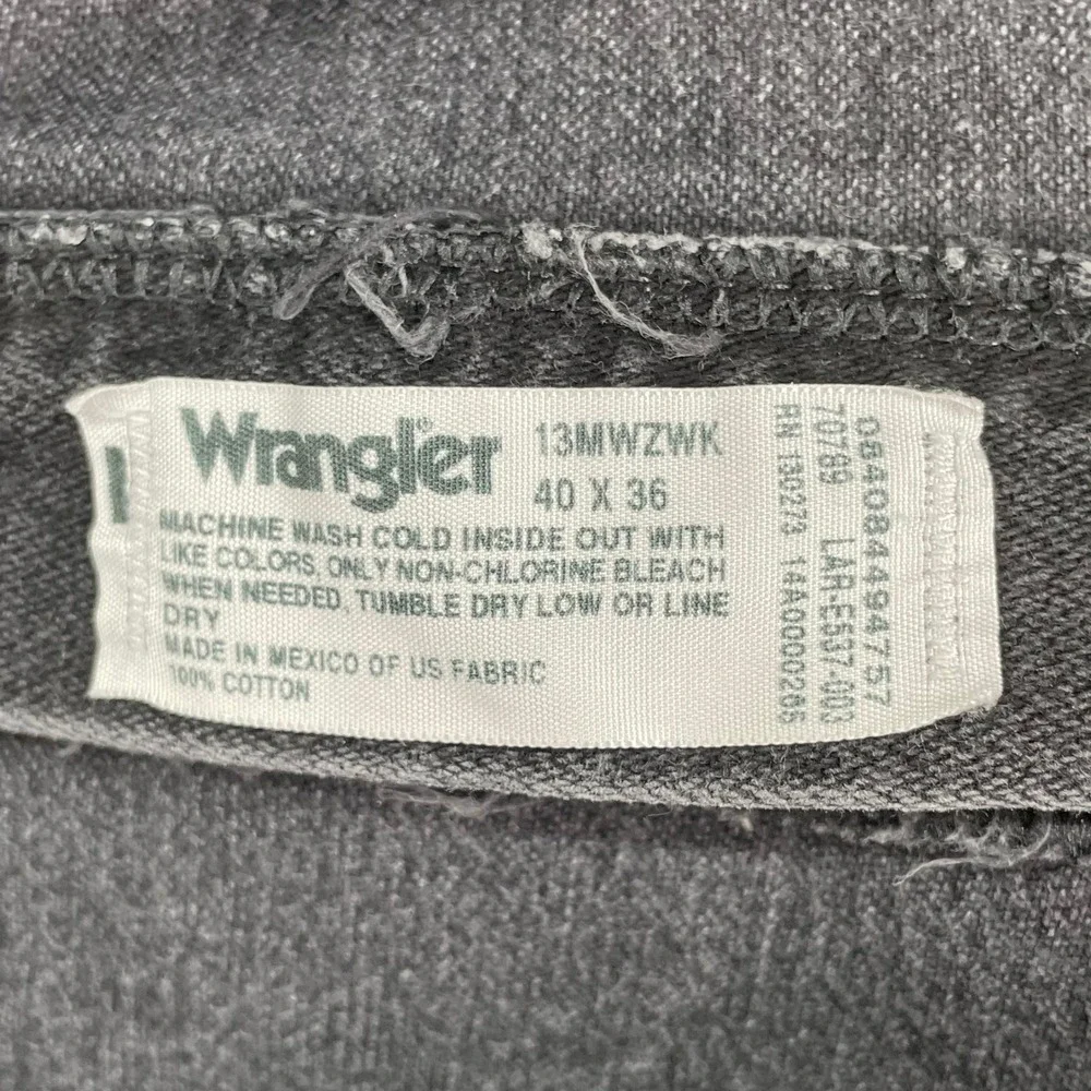 Wrangler 13MWZWK Cowboy Cut Mens Black Jeans 40x35* Faded Denim Straight‎ Leg